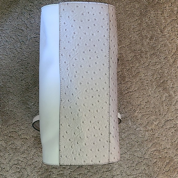 G BY GUESS Tote Large Purse Shoulder bag NWOT - Picture 9 of 16